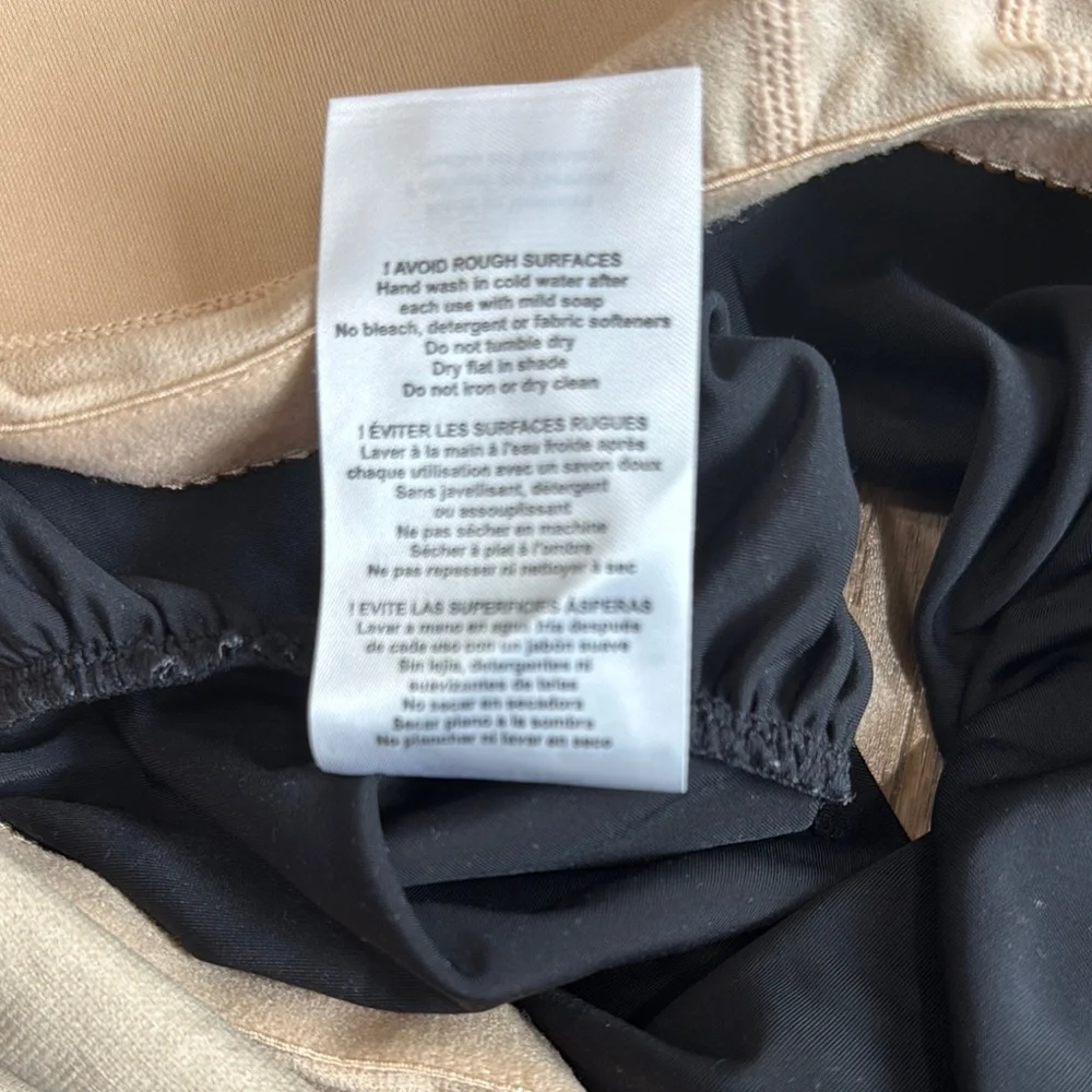 BEACH BUMP™ RUFFLE FRONT ONE SHOULDER MATERNITY SWIMSUIT UPF 50+ SIZE SMALL - Picture 7 of 7